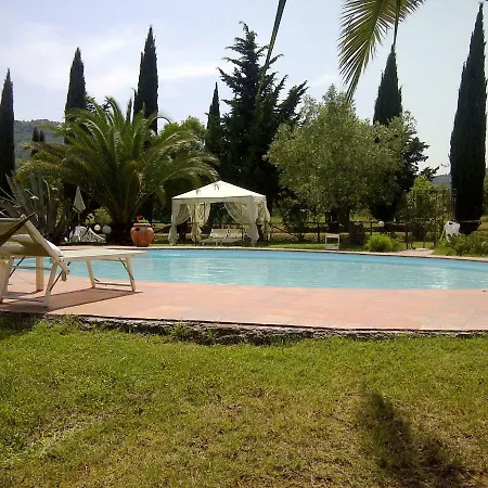 Suvereto Daire